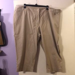 3 for $20!🛍 Michael Kors Khaki Capris